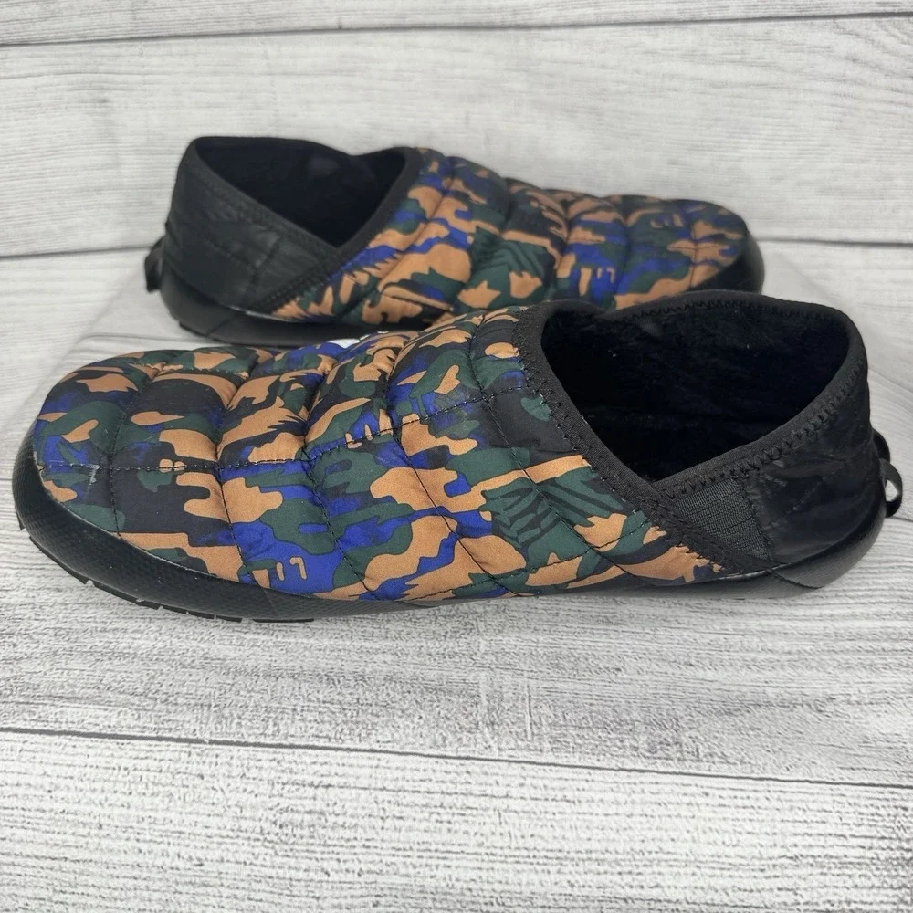 North Face Men's 10 Thermoball Traction Mule V‎ Thyme Brushwood Camo Slippers